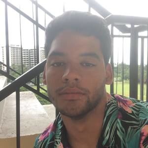 Meet your Posher, Carlos